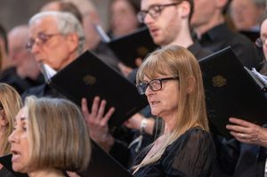 Festival Chorus singers