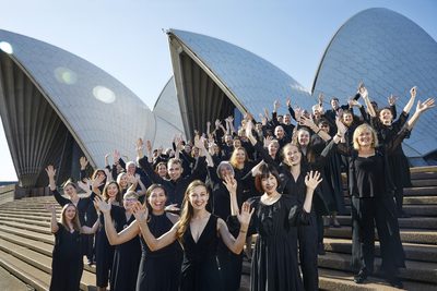 Sydney Philharmonia Choir in front of Sydney Opera House